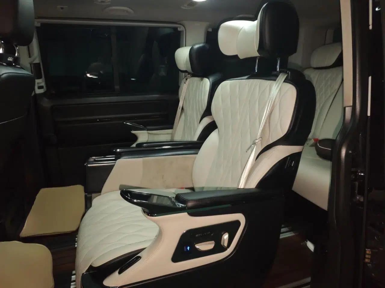 Volkswagen Multivan 2018 2.0 TSI 4x4 Prestige Edition 7-Seater — миниатюра 18