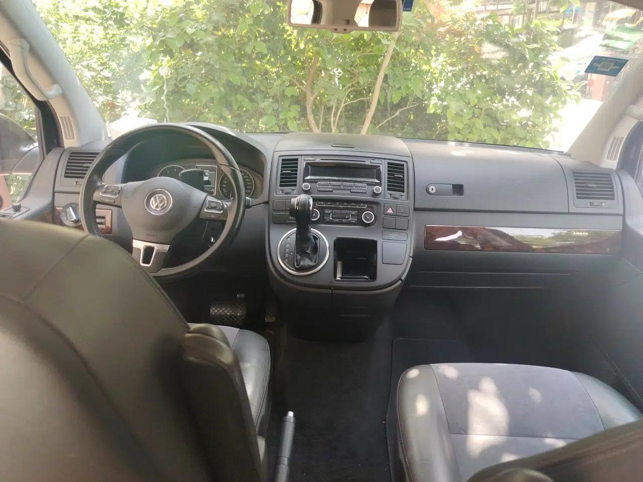 Volkswagen Multivan 2012 2.0 TSI Two-Wheel Drive Business Edition — миниатюра 10