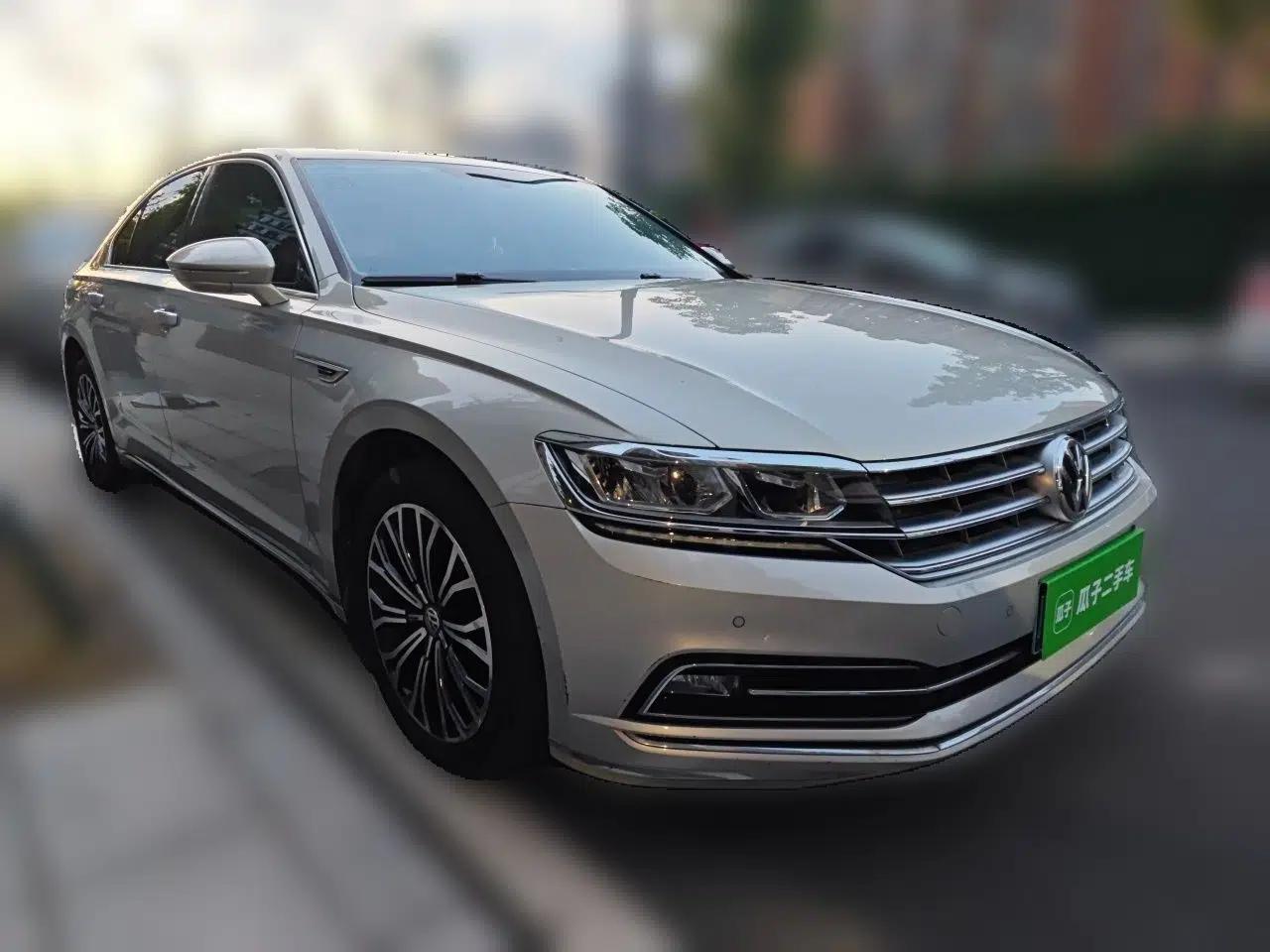 Volkswagen Phideon 2019 380TSI Two-Wheel Drive Business Edition China VI Standard — миниатюра 3