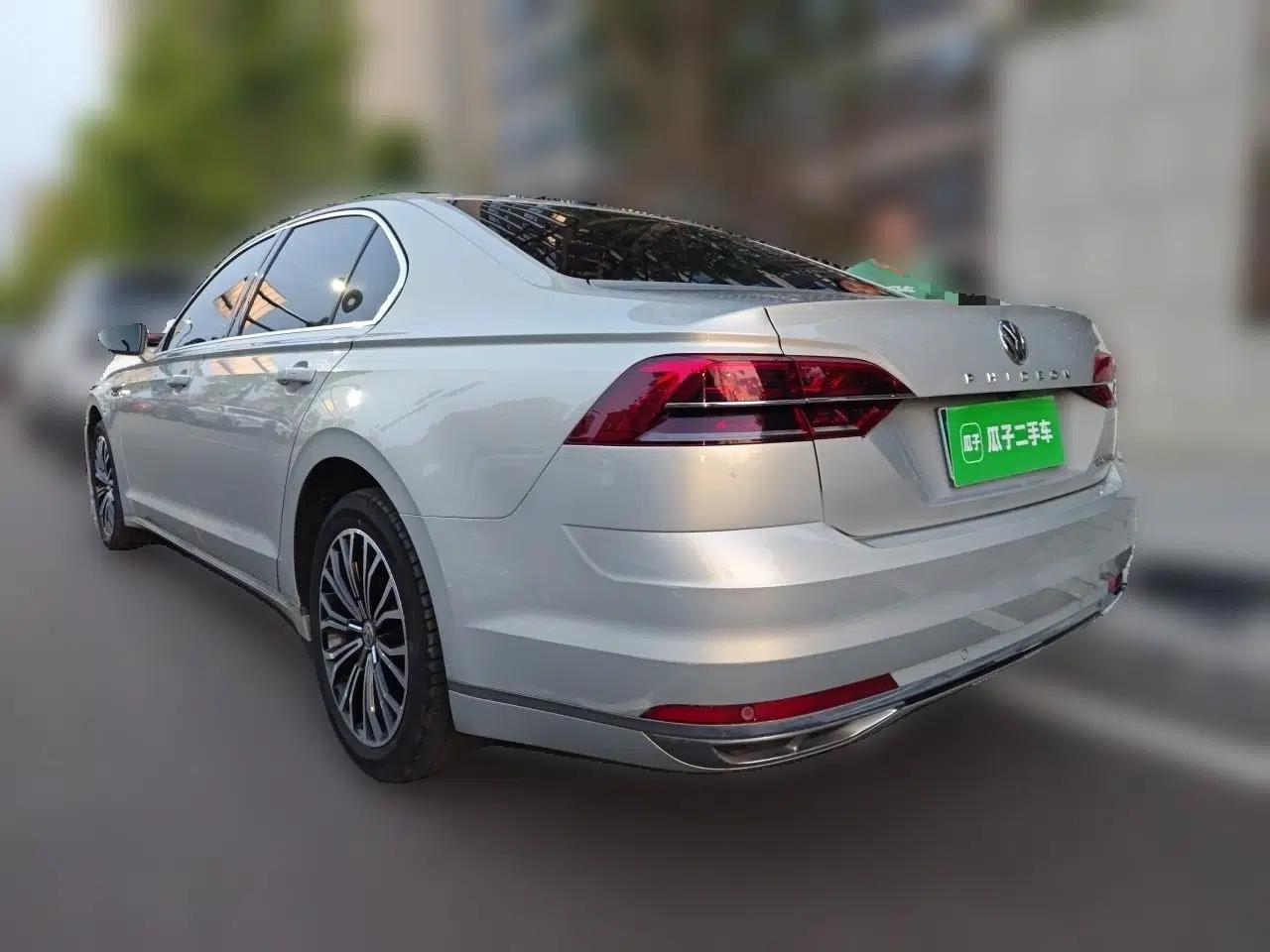 Volkswagen Phideon 2019 380TSI Two-Wheel Drive Business Edition China VI Standard — миниатюра 4