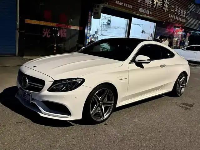 2015 Mercedes-Benz C-Class AMG C 63