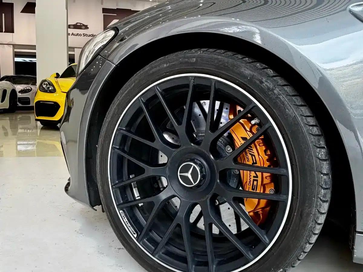2019 Mercedes-Benz C-Class AMG C 63 S Coupe — миниатюра 4