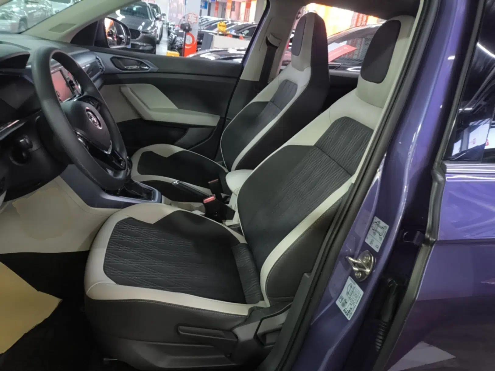 Volkswagen T-Cross 2020 280TSI DSG Comfort Edition — миниатюра 18