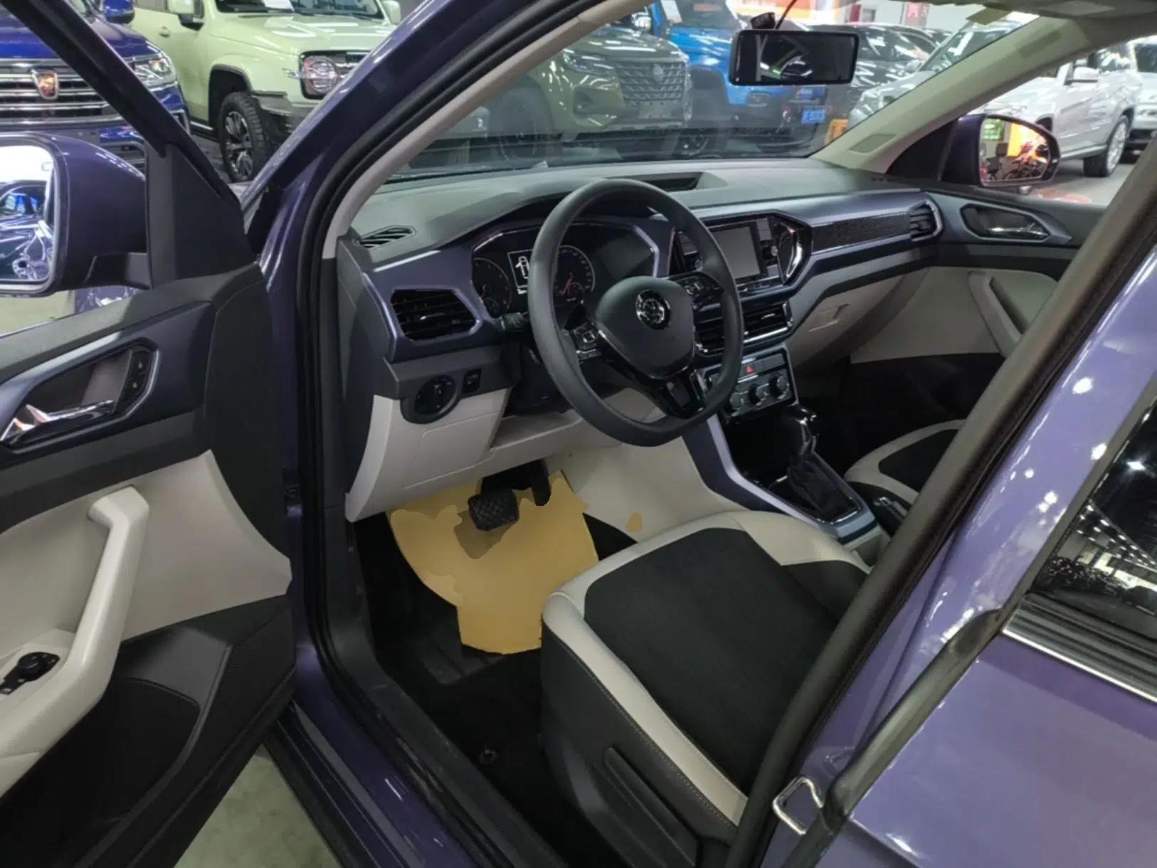 Volkswagen T-Cross 2020 280TSI DSG Comfort Edition — миниатюра 19