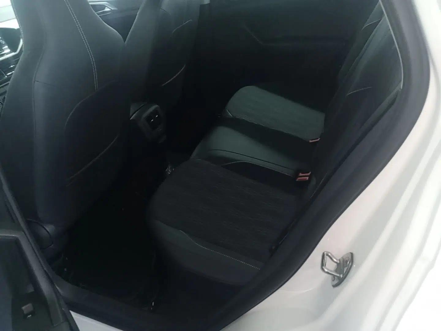 Volkswagen T-Cross 2019 280TSI DSG Comfort Edition — миниатюра 20
