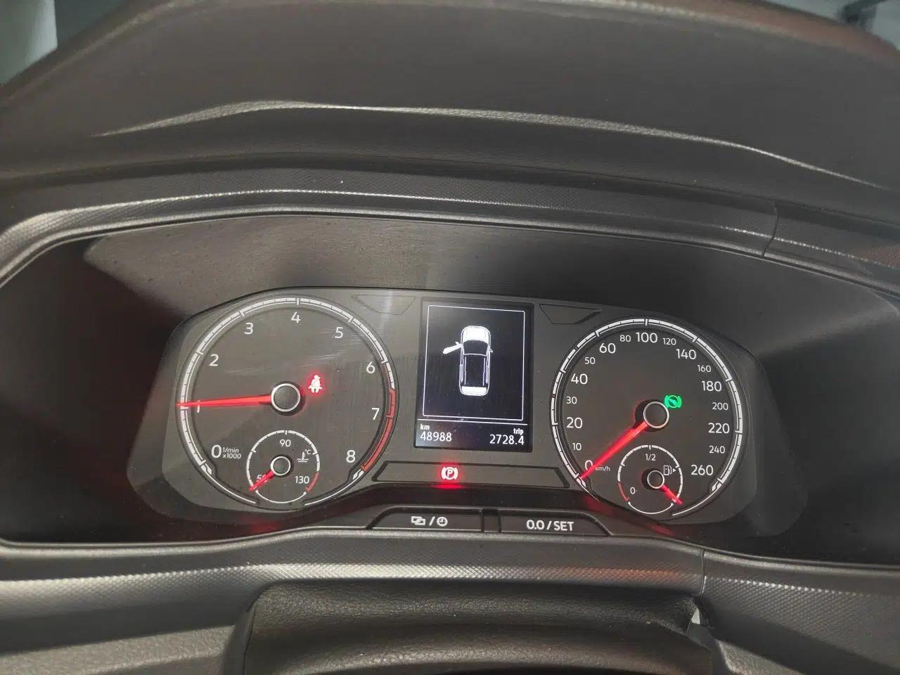 Volkswagen T-Cross 2019 1.5L Automatic Fashion Edition — миниатюра 12