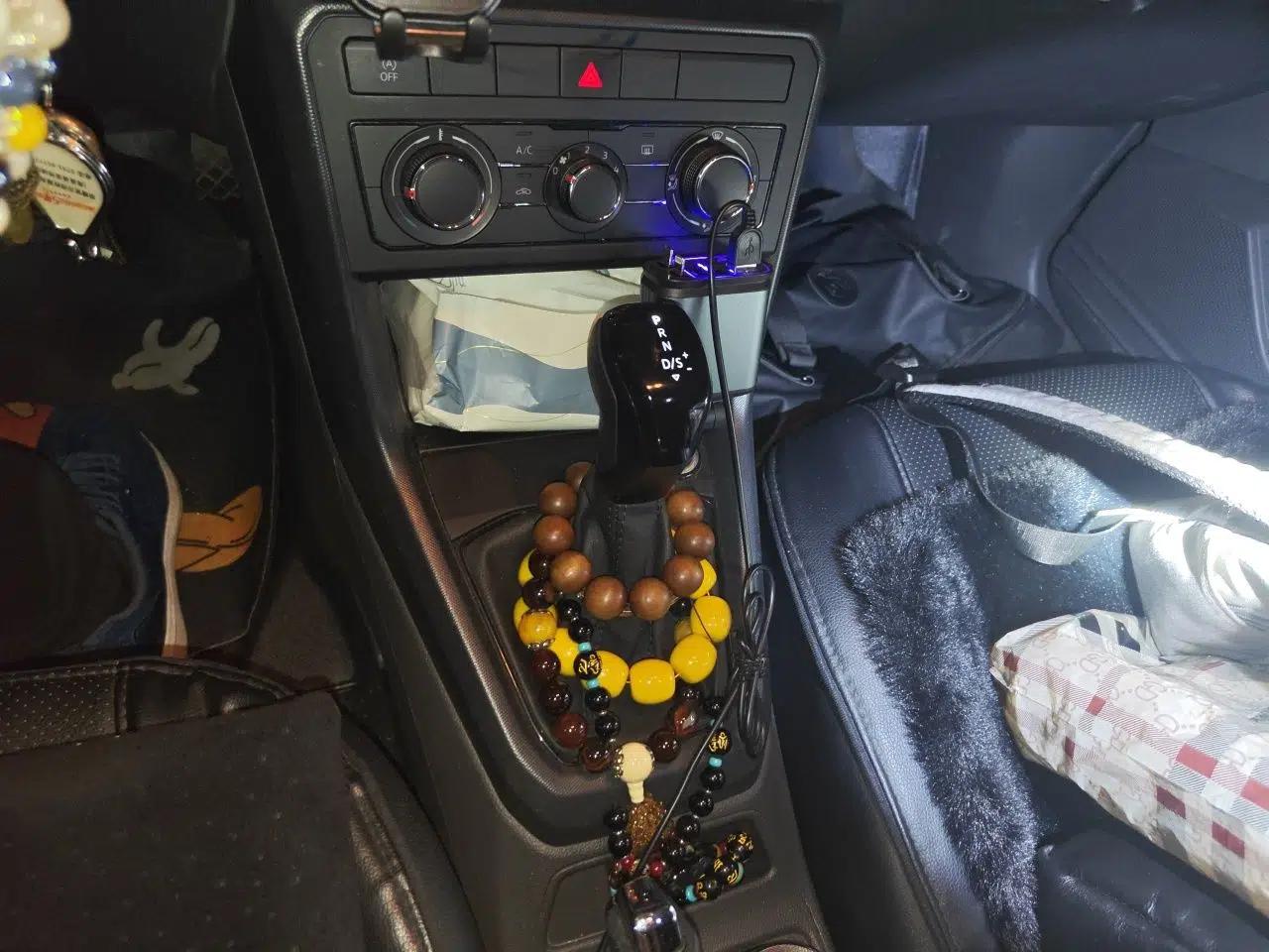 Volkswagen T-Cross 2019 1.5L Automatic Fashion Edition — миниатюра 15