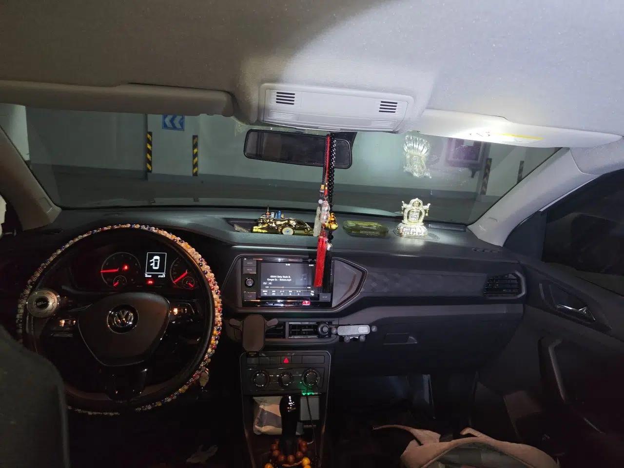 Volkswagen T-Cross 2019 1.5L Automatic Fashion Edition — миниатюра 19
