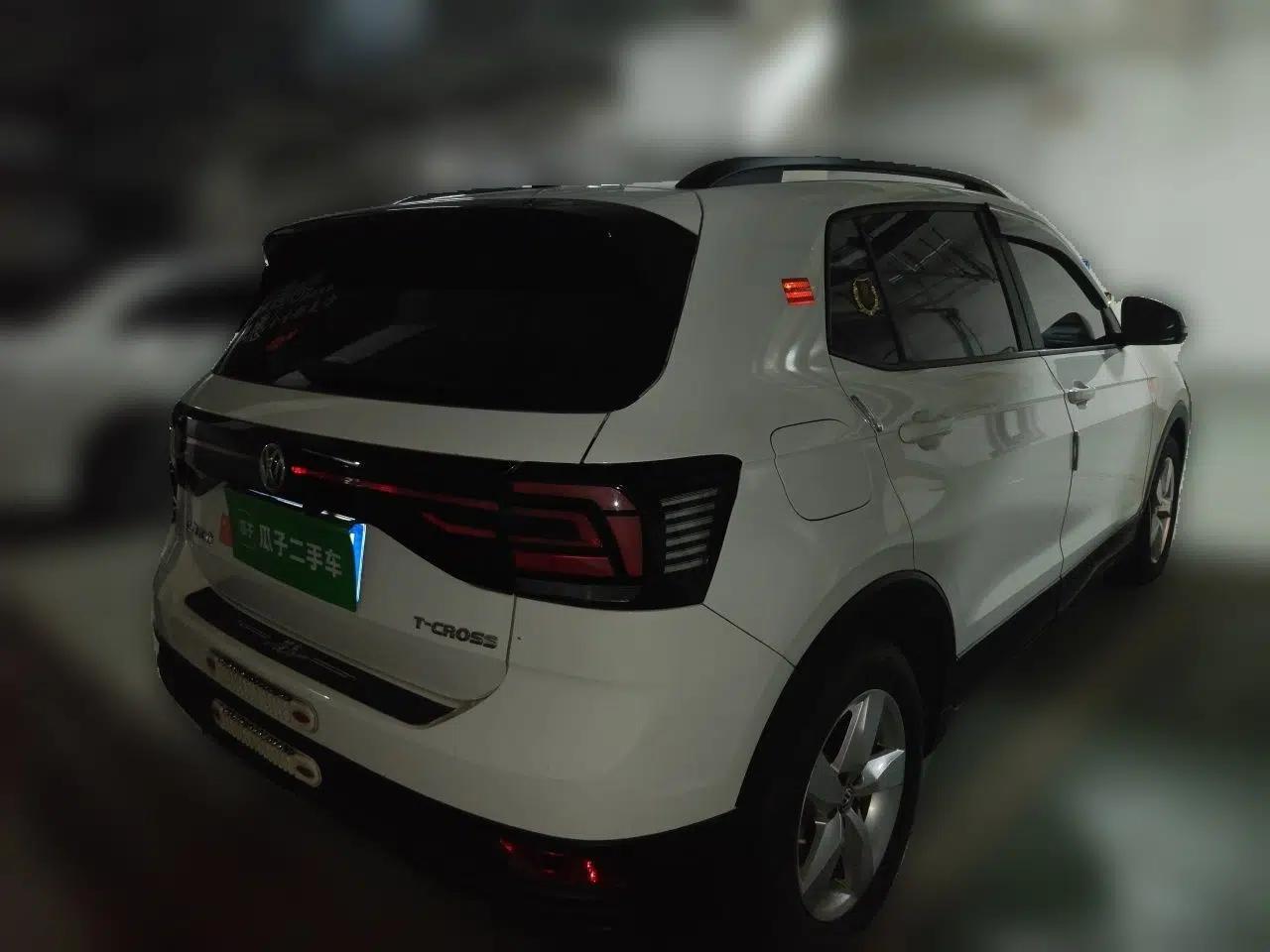 Volkswagen T-Cross 2019 1.5L Automatic Fashion Edition — миниатюра 6