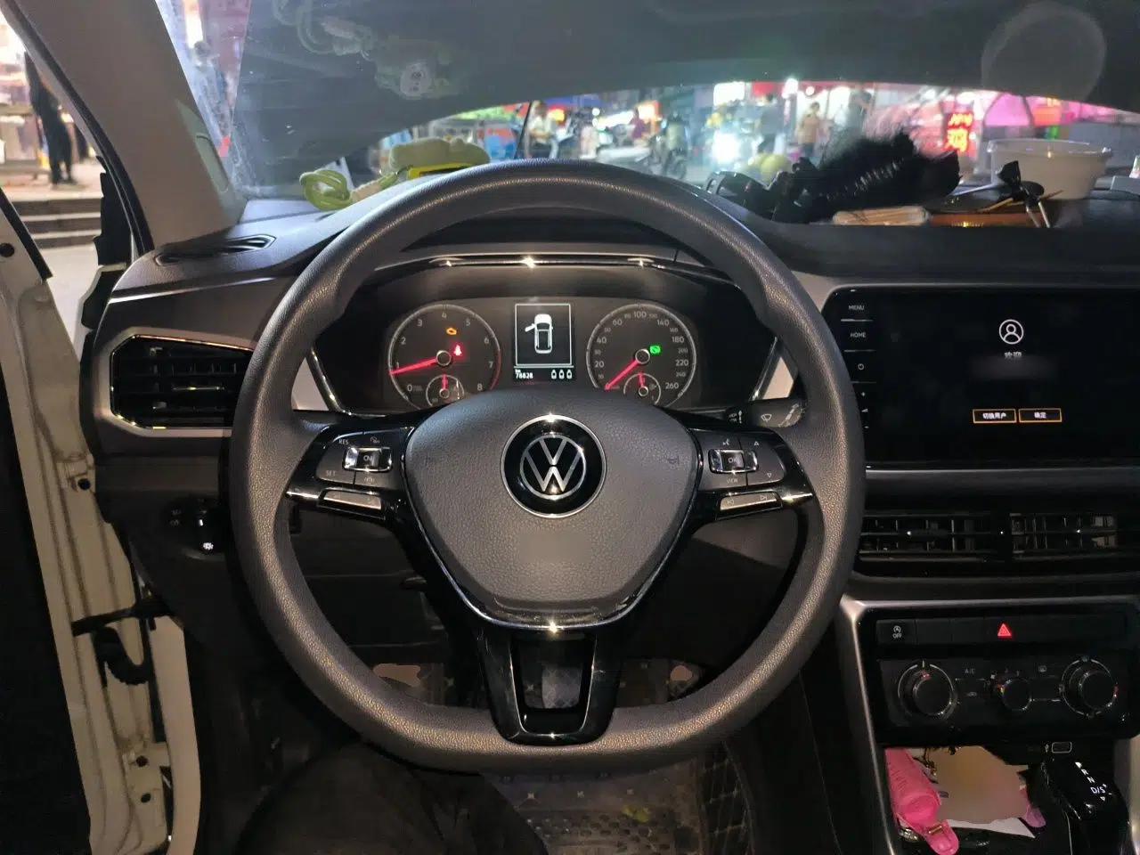 Volkswagen T-Cross 2020 1.5L Automatic Comfort Edition — миниатюра 11