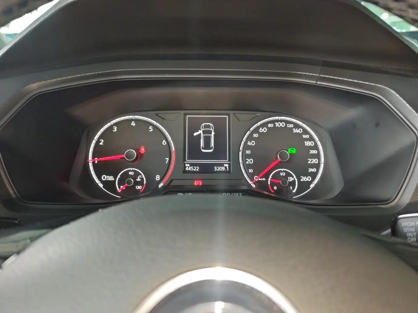 Volkswagen T-Cross 2021 1.5L Automatic Fashion Edition — миниатюра 15