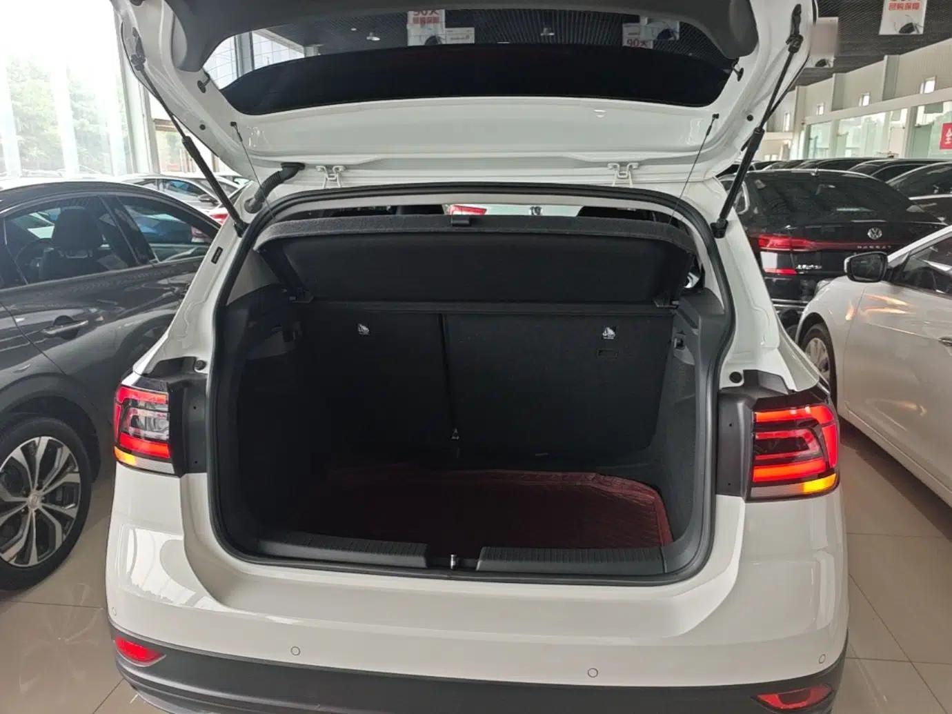 Volkswagen T-Cross 2021 1.5L Automatic Fashion Edition — миниатюра 22