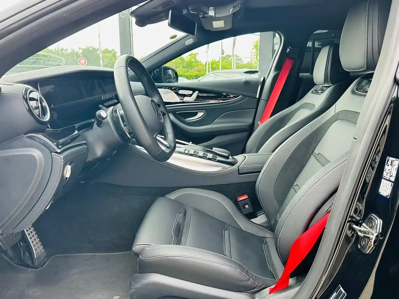 2025 AMG GT 50 Coupe China Special Edition — миниатюра 3