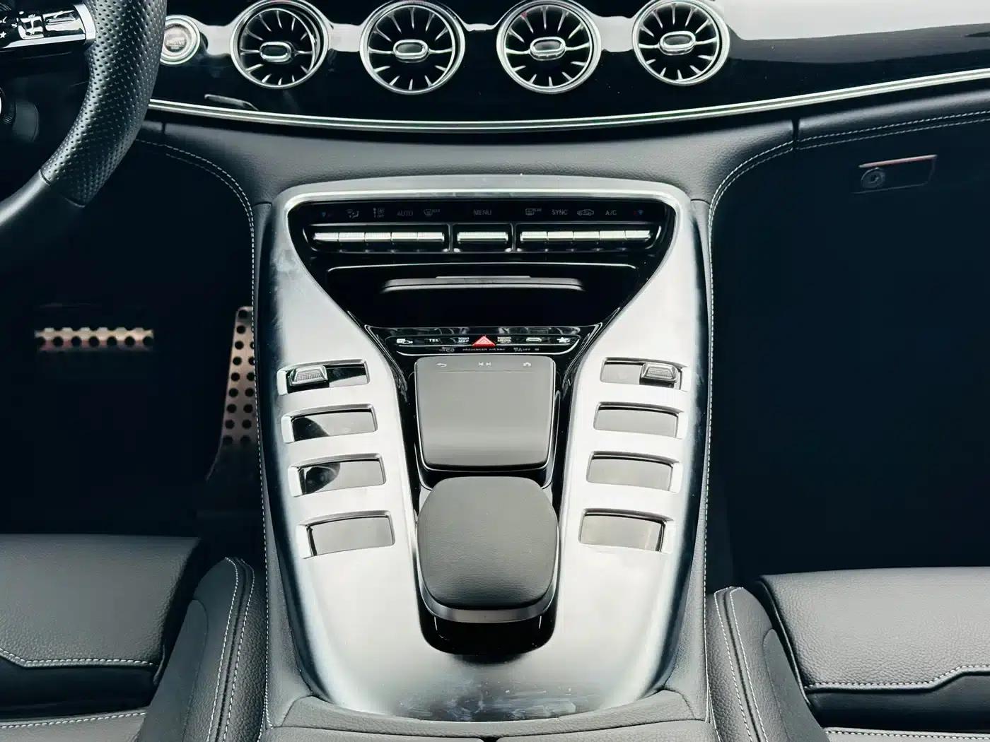 2025 AMG GT 50 Coupe China Special Edition — миниатюра 10