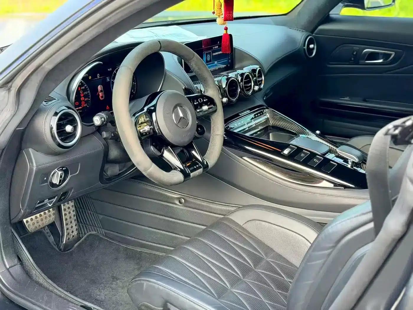 2021 AMG GT Night Edition — миниатюра 3