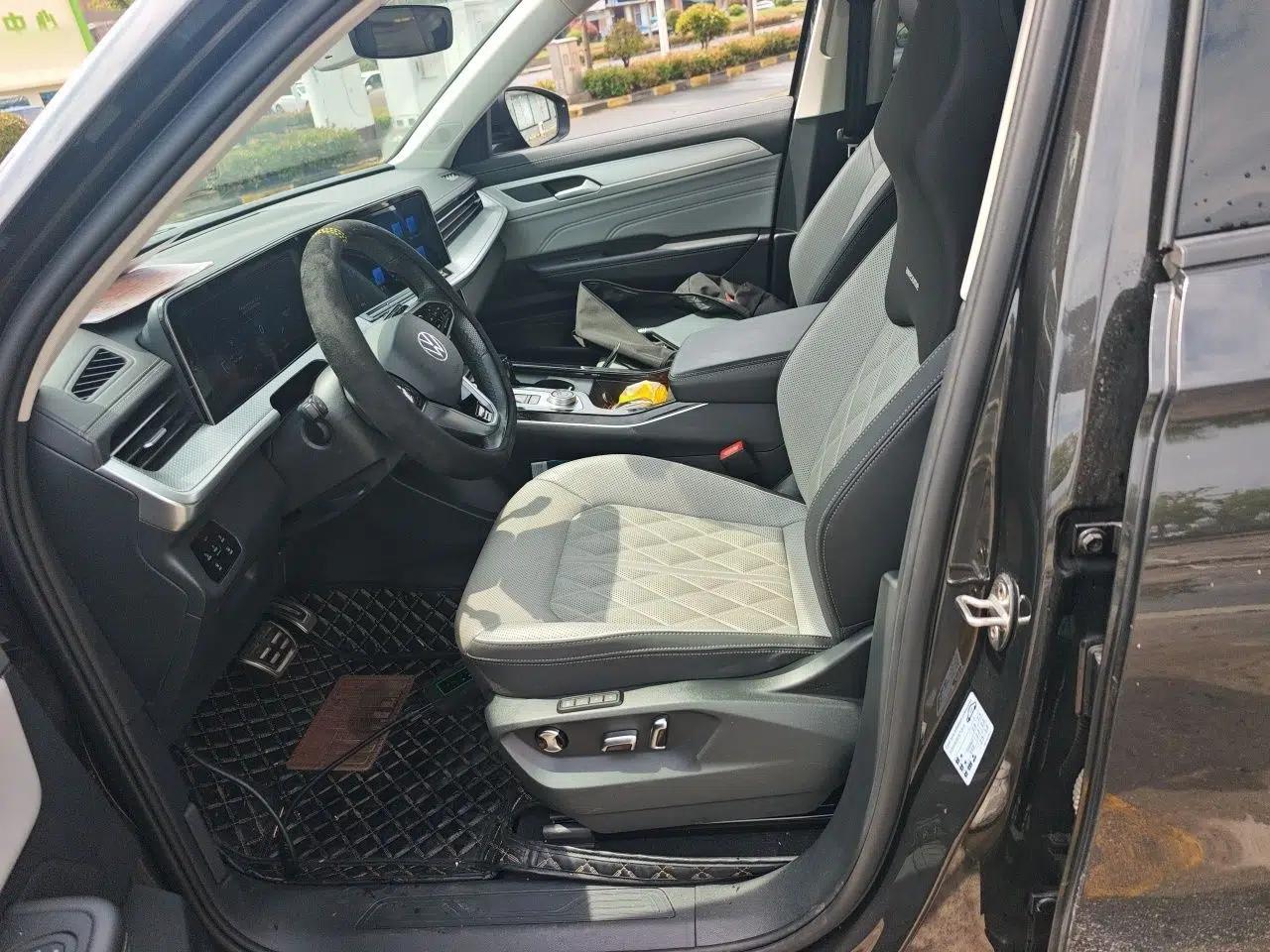Volkswagen Tavendor 2023 380TSI Four-Wheel Drive R-Line Cruise Edition — миниатюра 16