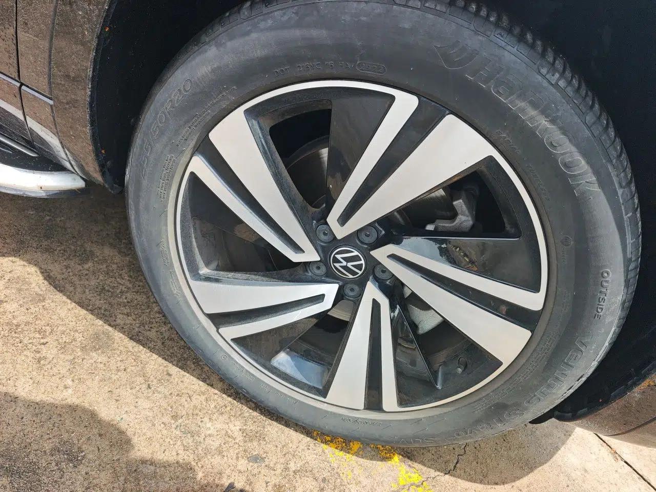 Volkswagen Tavendor 2023 380TSI Four-Wheel Drive R-Line Cruise Edition — миниатюра 8