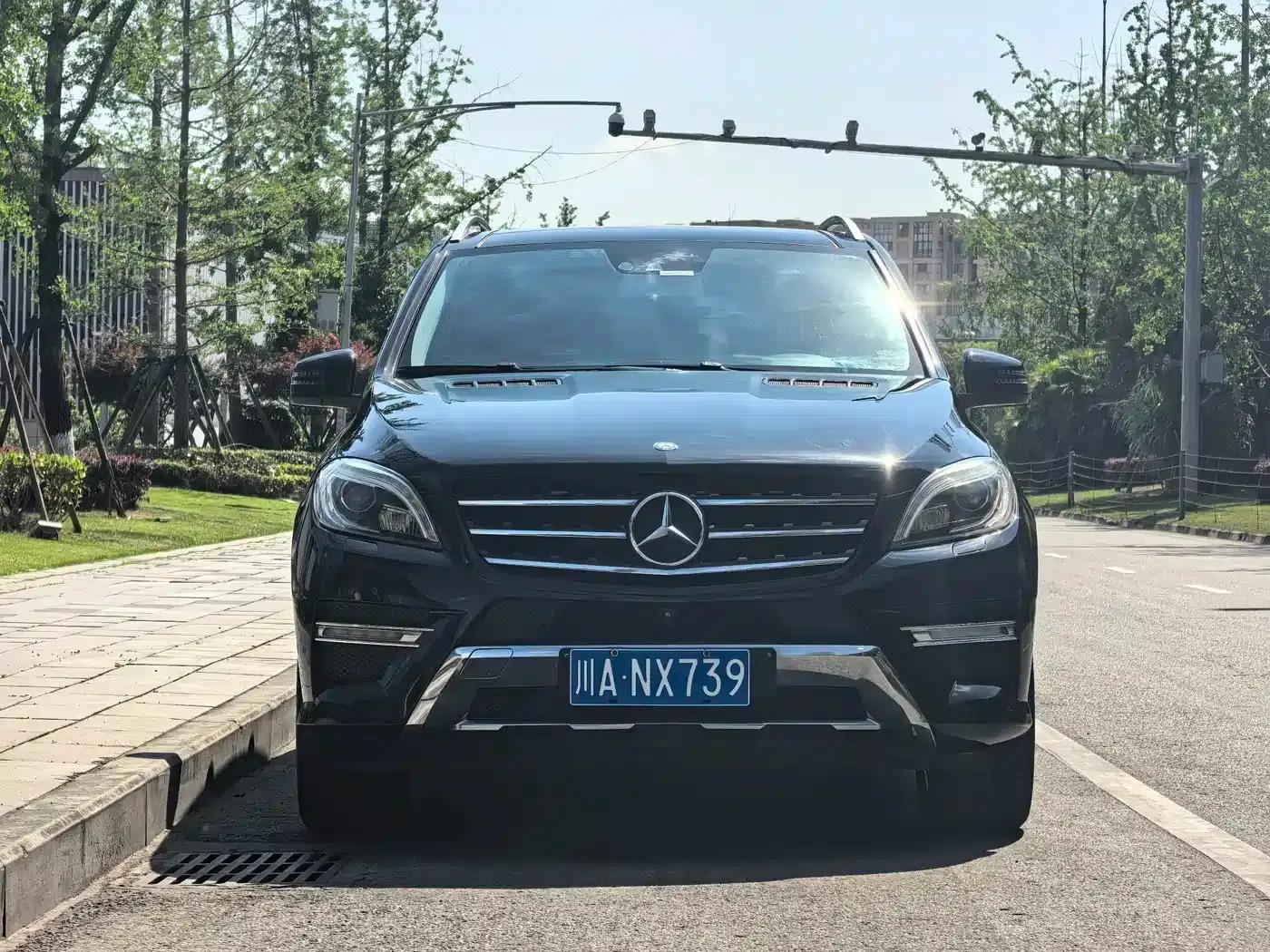 Mercedes-Benz M-Class 2012 ML 350 Luxury — миниатюра 2