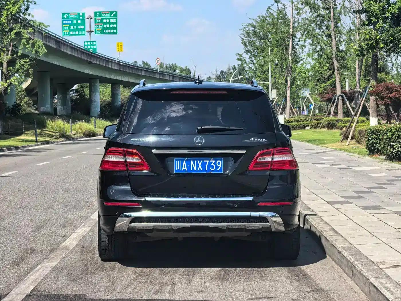 Mercedes-Benz M-Class 2012 ML 350 Luxury — миниатюра 5