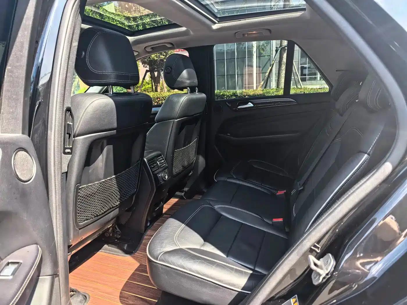 Mercedes-Benz M-Class 2012 ML 350 Luxury — миниатюра 8