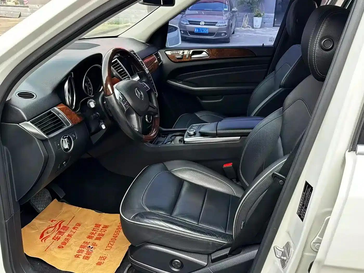 Mercedes-Benz M-Class 2012 ML 350 Luxury — миниатюра 8