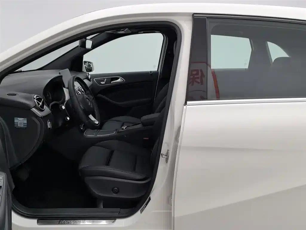 Mercedes-Benz B-Class 2019 B 200 Fashion Edition — миниатюра 10