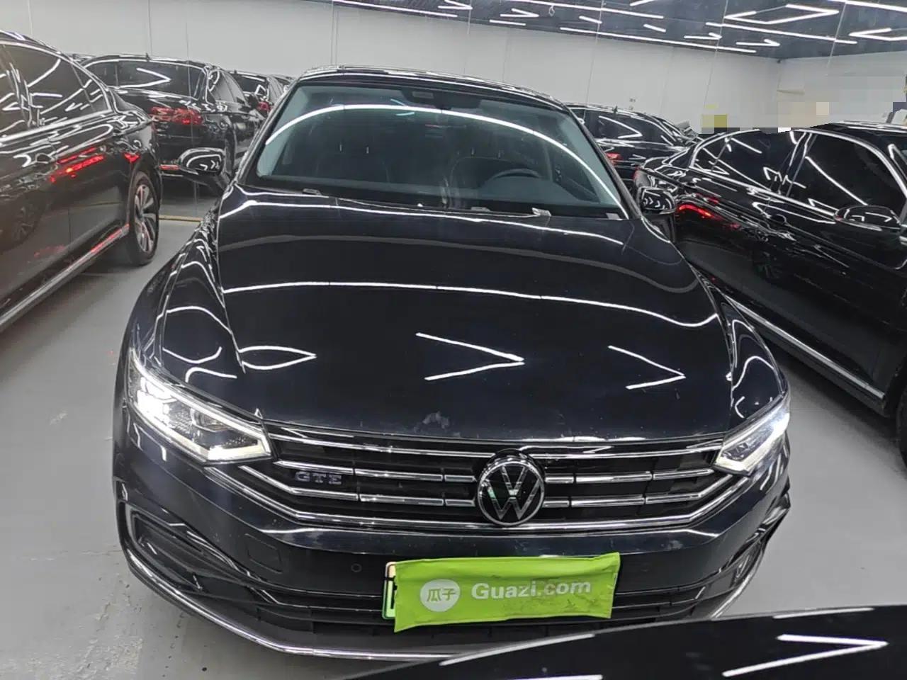 Volkswagen Magotan GTE Plug-in Hybrid 2022 GTE Luxury Model — миниатюра 2
