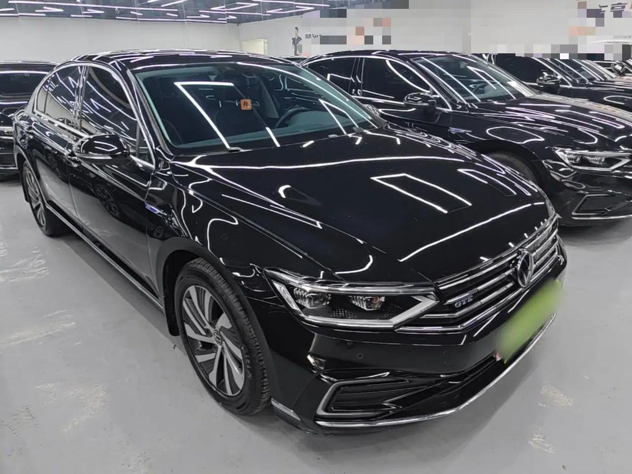 Volkswagen Magotan GTE Plug-in Hybrid 2022 GTE Luxury Model — миниатюра 3