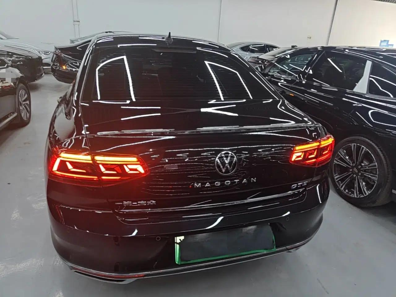 Volkswagen Magotan GTE Plug-in Hybrid 2022 GTE Luxury Model — миниатюра 5