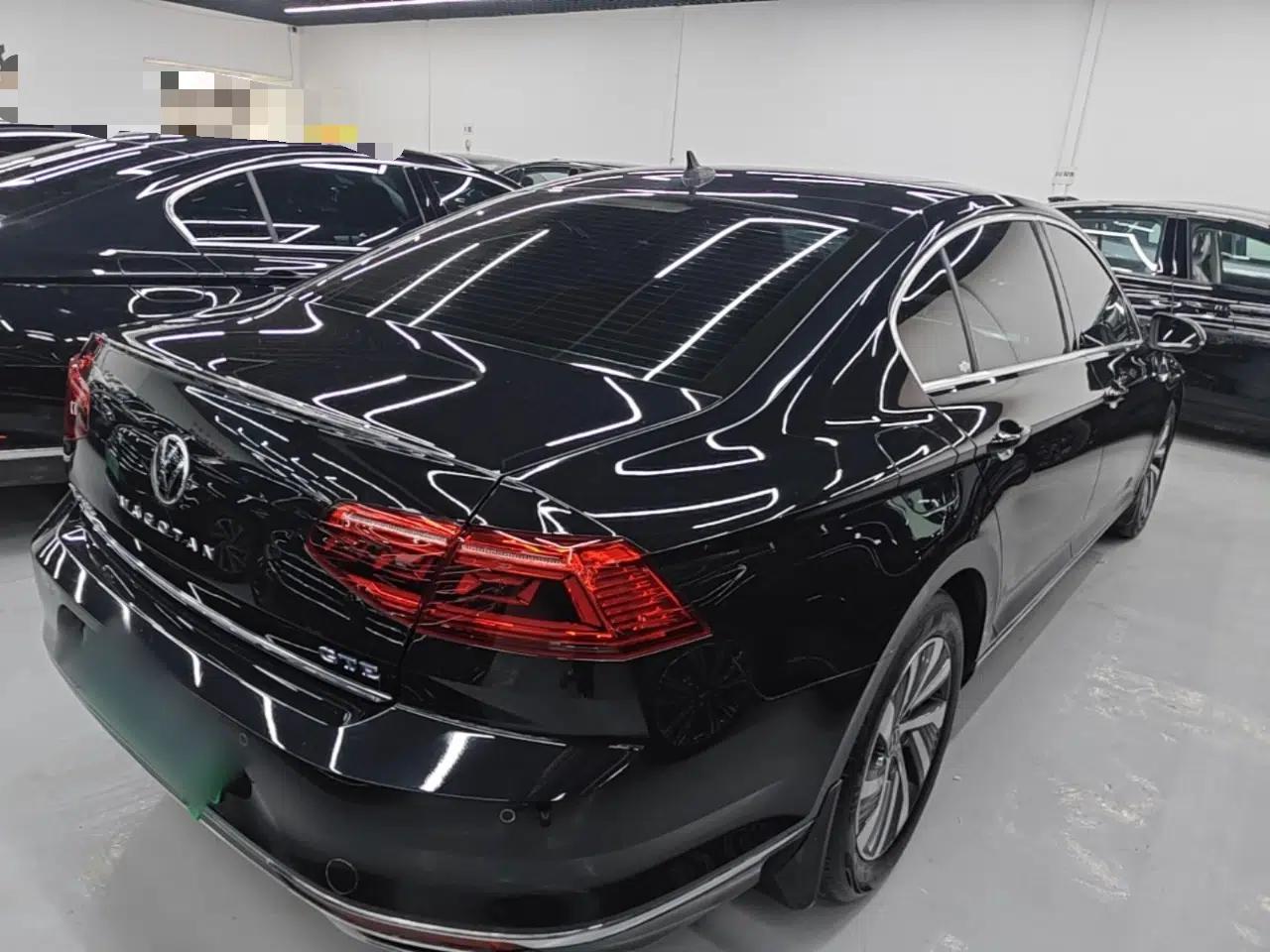 Volkswagen Magotan GTE Plug-in Hybrid 2022 GTE Luxury Model — миниатюра 6