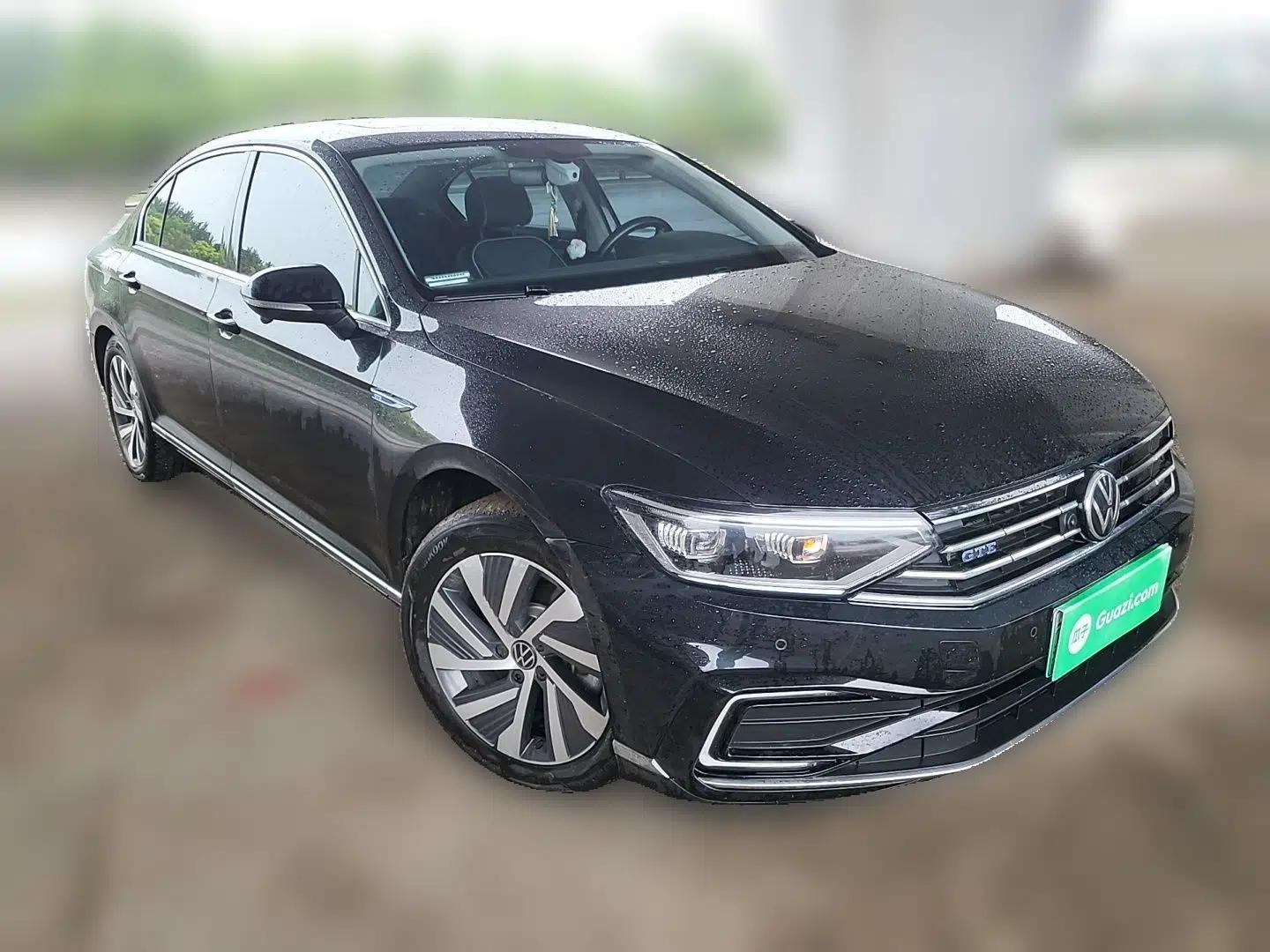 Volkswagen Magotan GTE Plug-in Hybrid 2022 GTE Luxury Model — миниатюра 3