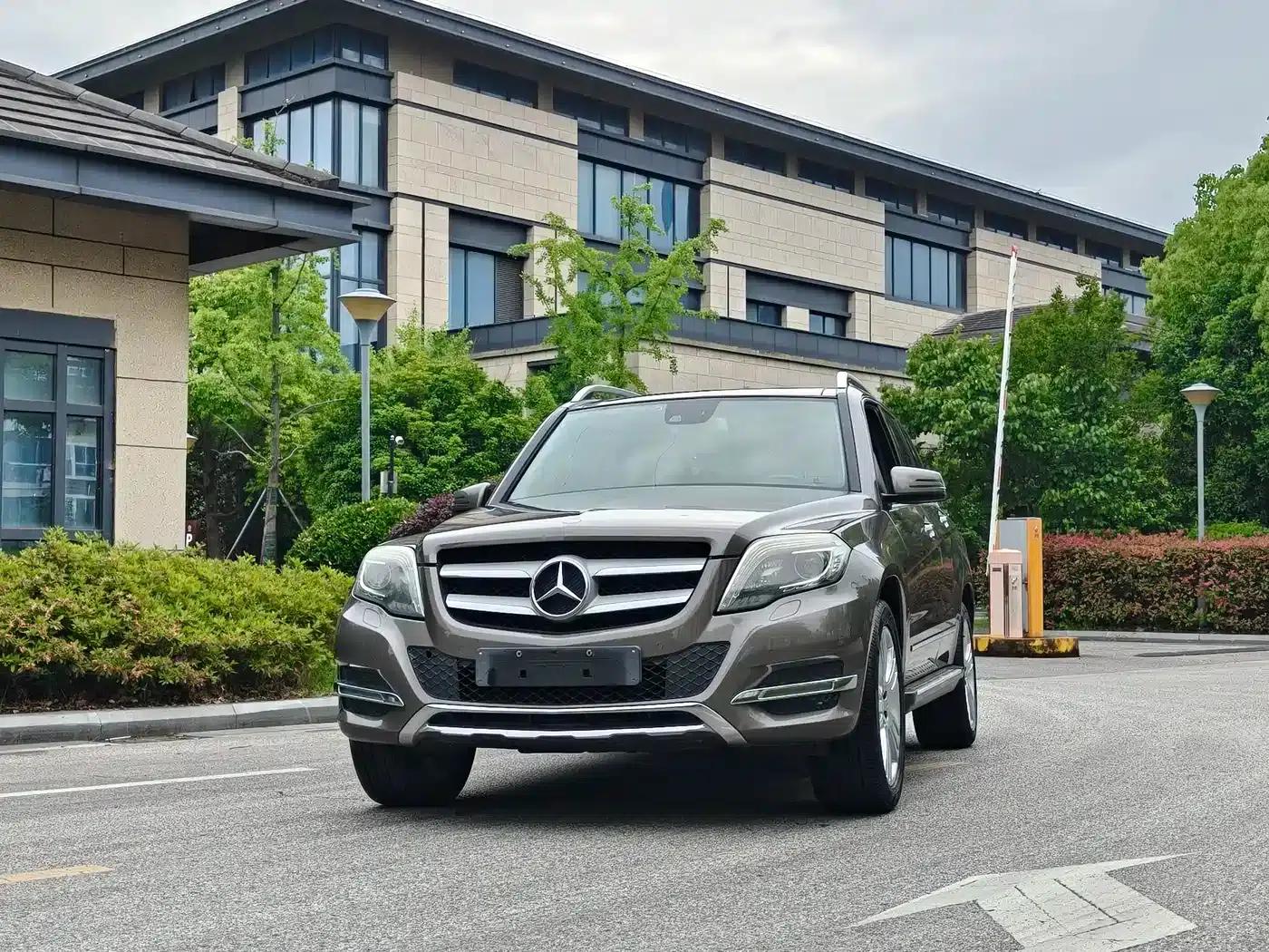 Mercedes-Benz GLK-Class 2013 GLK 300 4MATIC Fashion Edition — миниатюра 1