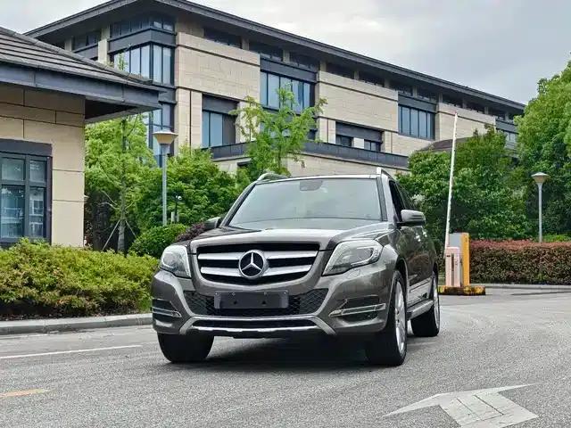 Mercedes-Benz GLK-Class 2013 GLK 300 4MATIC Fashion Edition