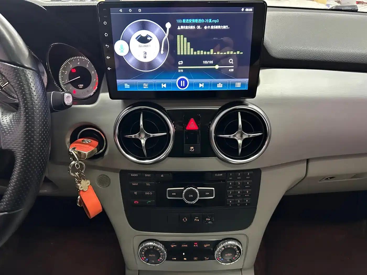 2014 Mercedes-Benz GLK-Class GLK 260 4MATIC Dynamic — миниатюра 11