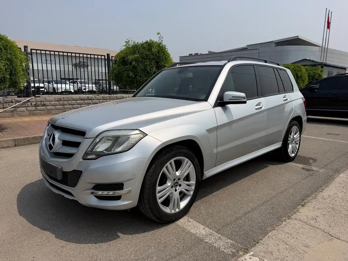 2013 Mercedes-Benz GLK-Class GLK 300 4MATIC Dynamic — миниатюра 1
