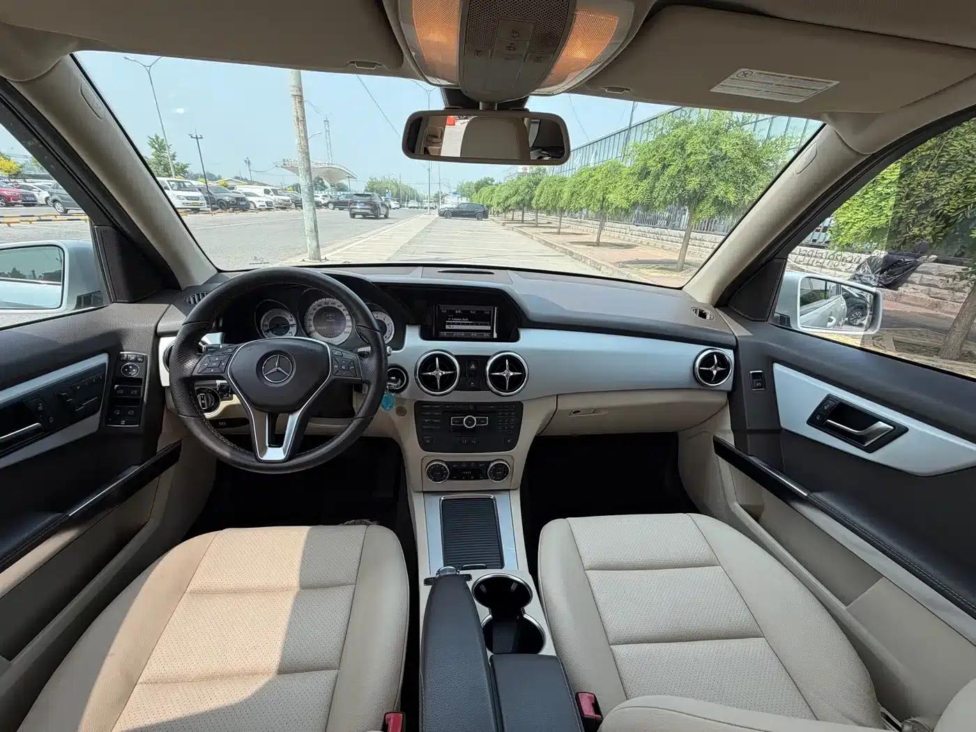 2013 Mercedes-Benz GLK-Class GLK 300 4MATIC Dynamic — миниатюра 16