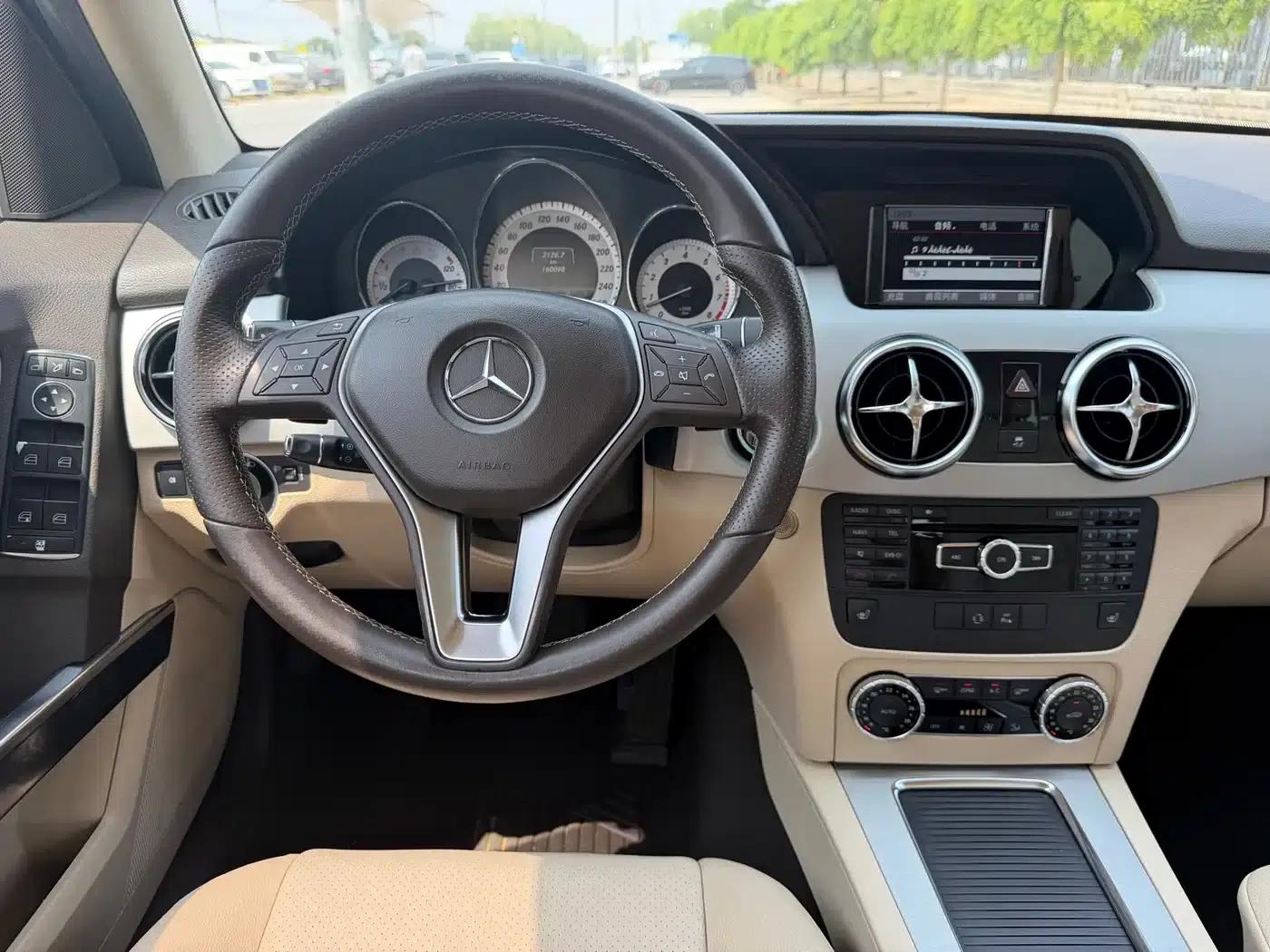 2013 Mercedes-Benz GLK-Class GLK 300 4MATIC Dynamic — миниатюра 18