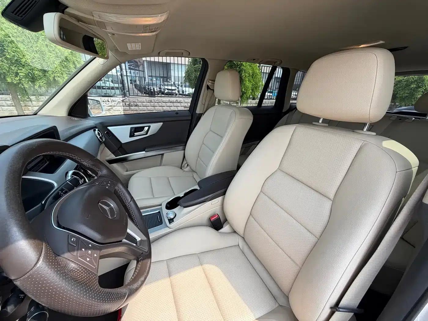 2013 Mercedes-Benz GLK-Class GLK 300 4MATIC Dynamic — миниатюра 28