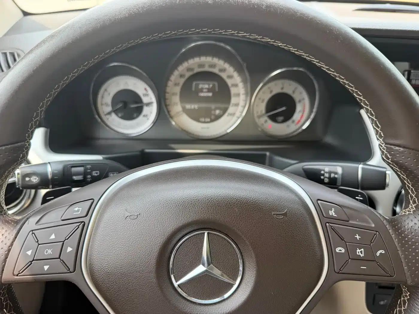 2013 Mercedes-Benz GLK-Class GLK 300 4MATIC Dynamic — миниатюра 30