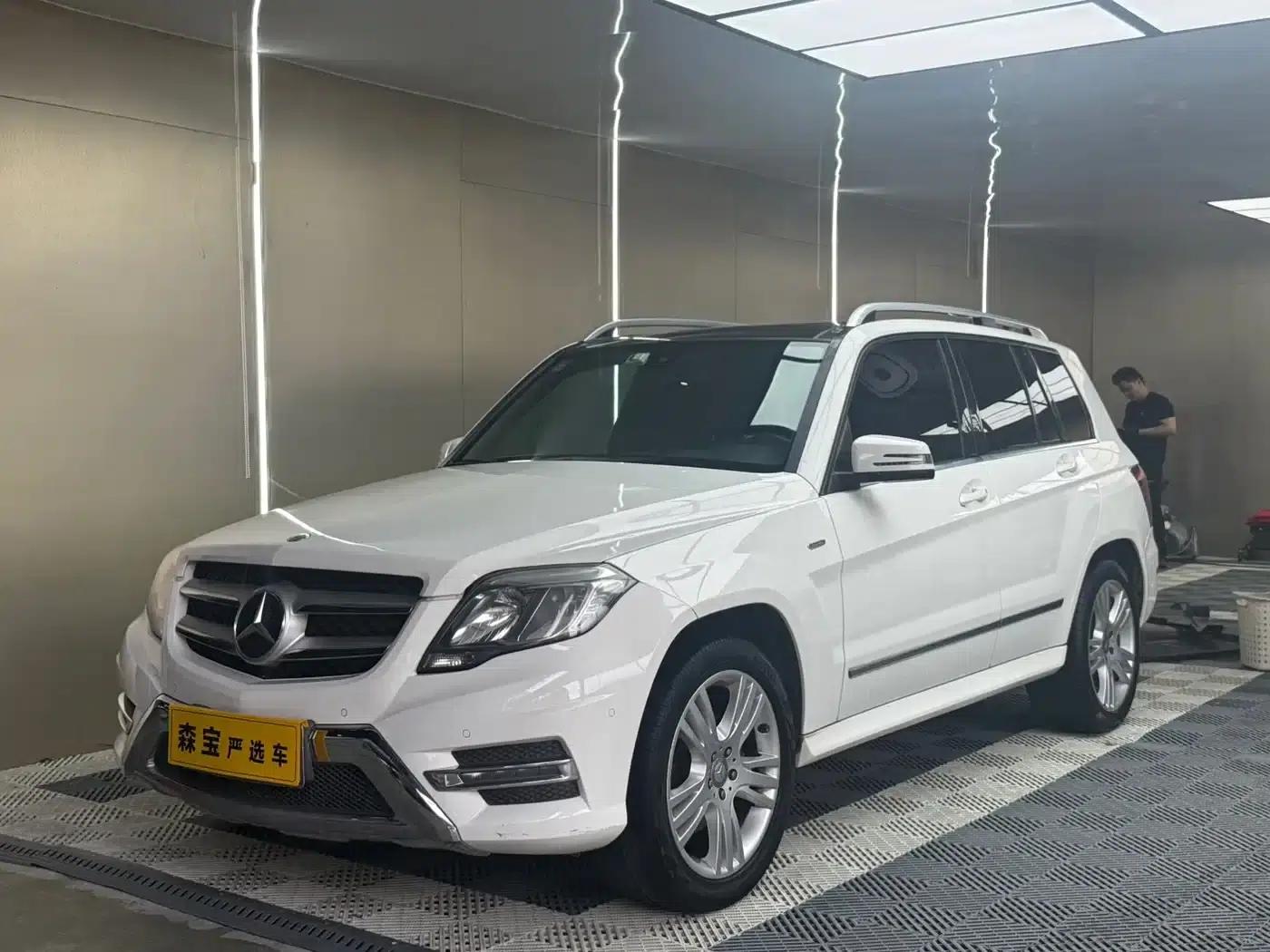 2015 Mercedes-Benz GLK-Class GLK 260 4MATIC Dynamic Ultimate Edition — миниатюра 1
