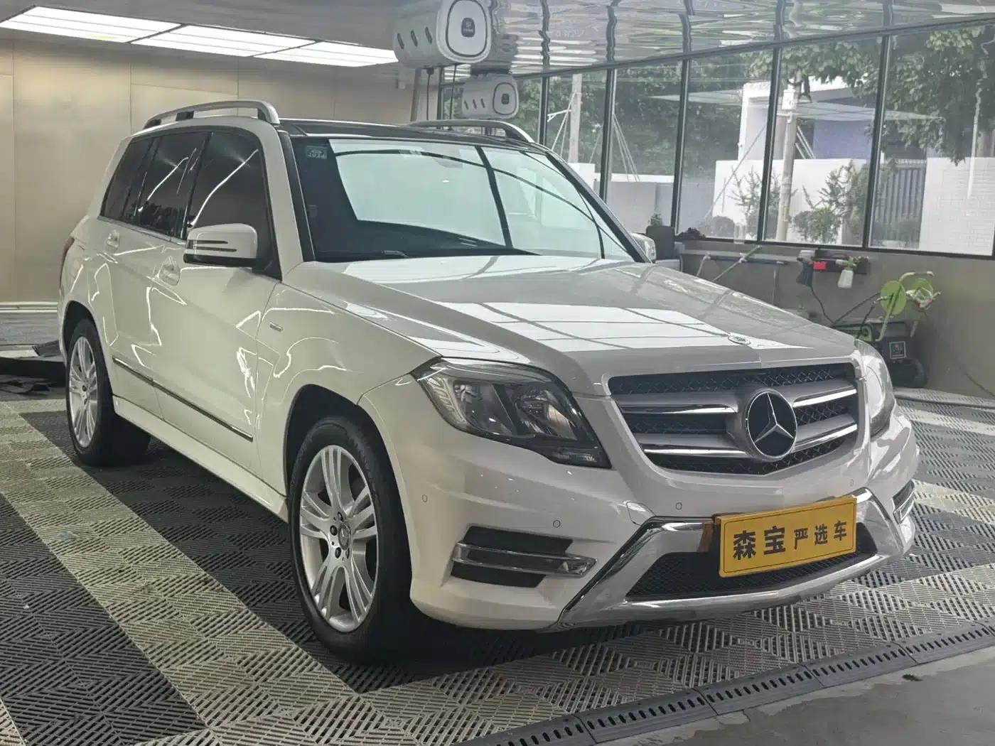 2015 Mercedes-Benz GLK-Class GLK 260 4MATIC Dynamic Ultimate Edition — миниатюра 3