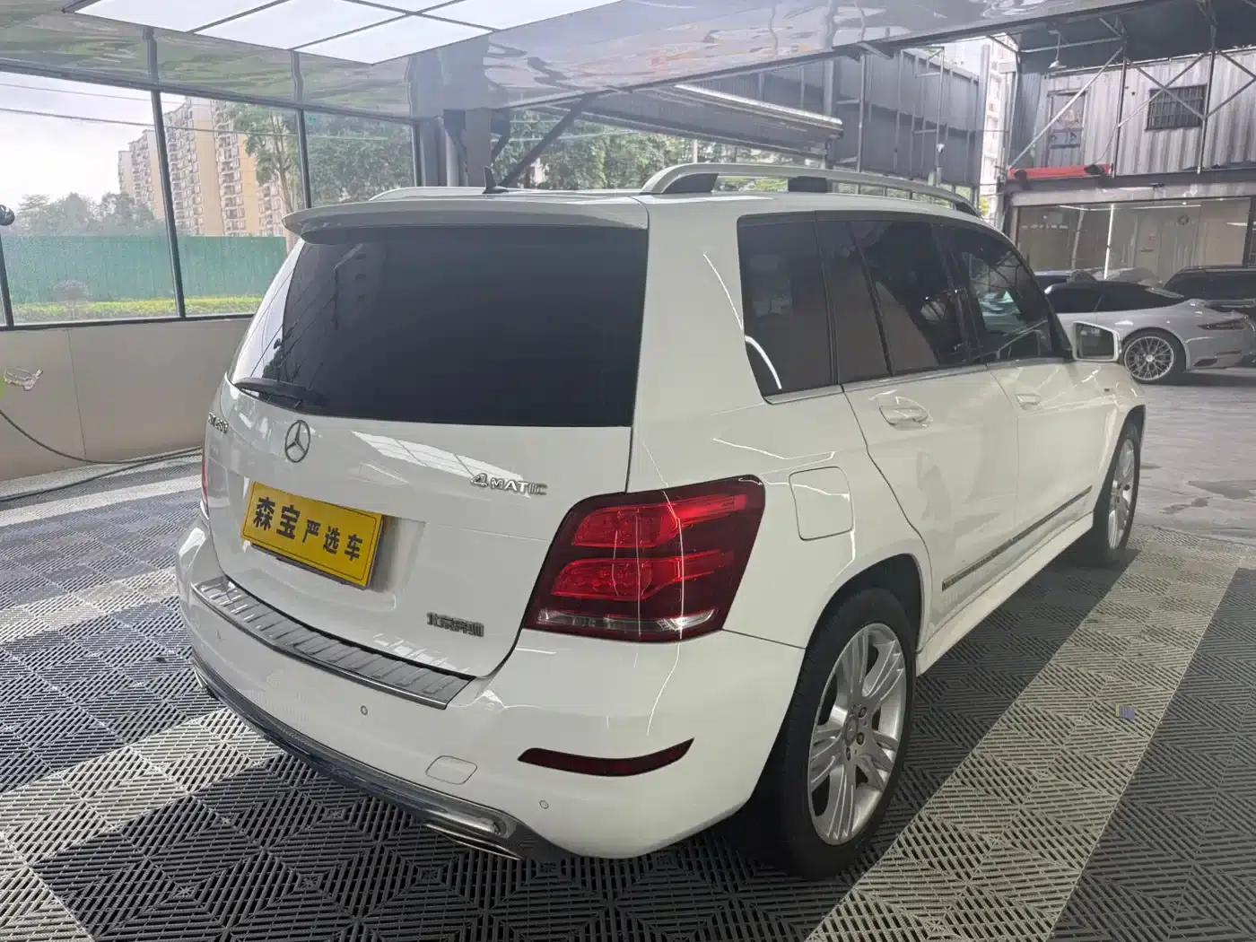 2015 Mercedes-Benz GLK-Class GLK 260 4MATIC Dynamic Ultimate Edition — миниатюра 10