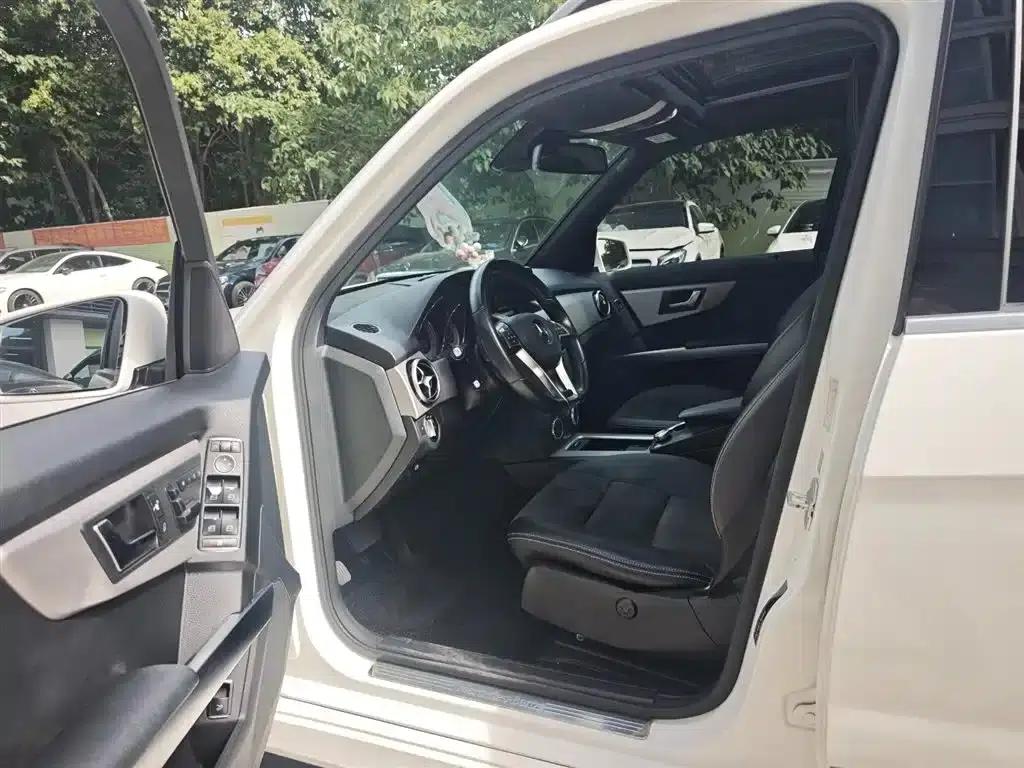 Mercedes-Benz GLK-Class 2015 GLK 260 4MATIC Fashion Edition Ultimate Version — миниатюра 5