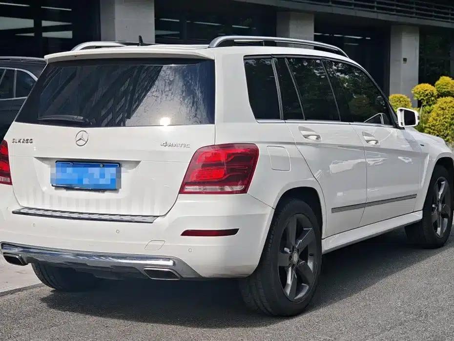 Mercedes-Benz GLK-Class 2015 GLK 260 4MATIC Fashion Edition Ultimate Version — миниатюра 9