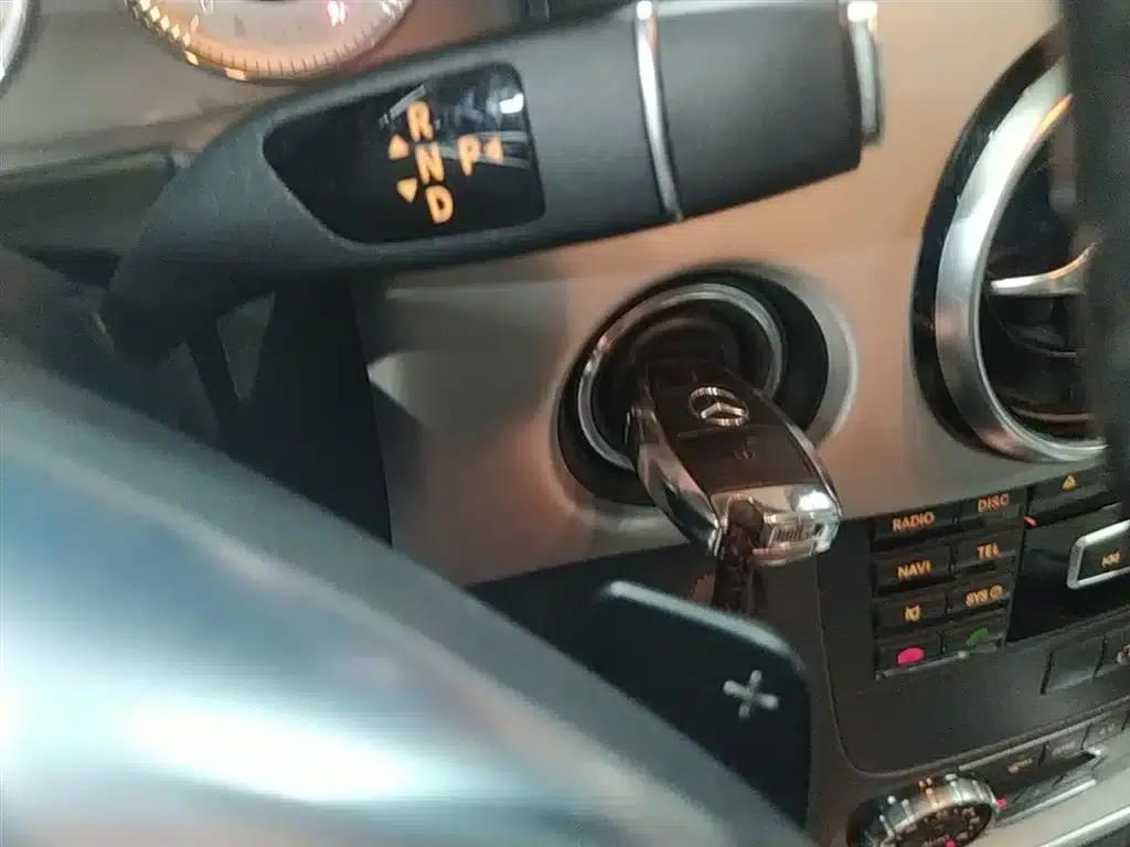 2015 Mercedes-Benz GLK-Class GLK 260 4MATIC Dynamic Ultimate Edition — миниатюра 9