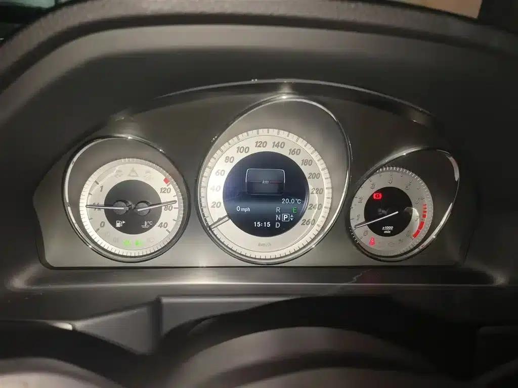 Mercedes-Benz GLK-Class 2015 GLK 300 4MATIC Fashion Ultimate Edition — миниатюра 4
