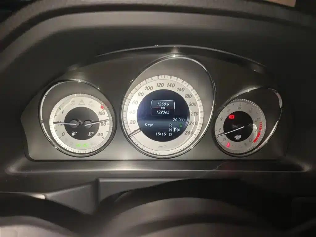 Mercedes-Benz GLK-Class 2015 GLK 300 4MATIC Fashion Ultimate Edition — миниатюра 5