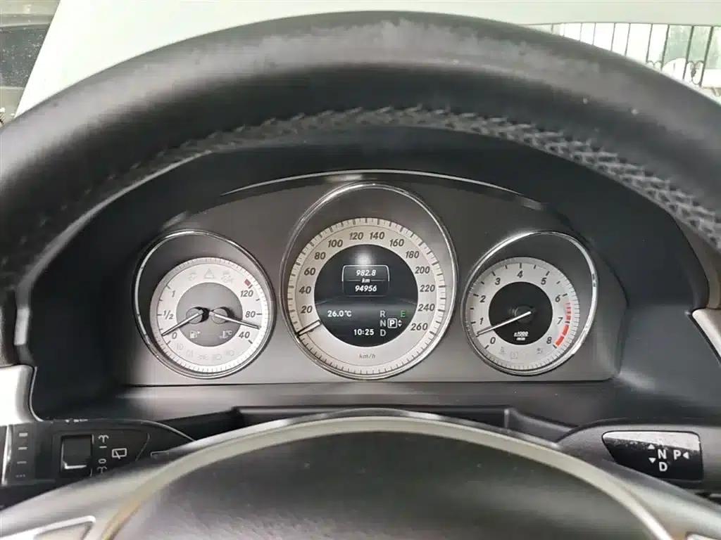 Mercedes-Benz GLK-Class 2015 GLK 300 4MATIC Fashion Ultimate Edition — миниатюра 12