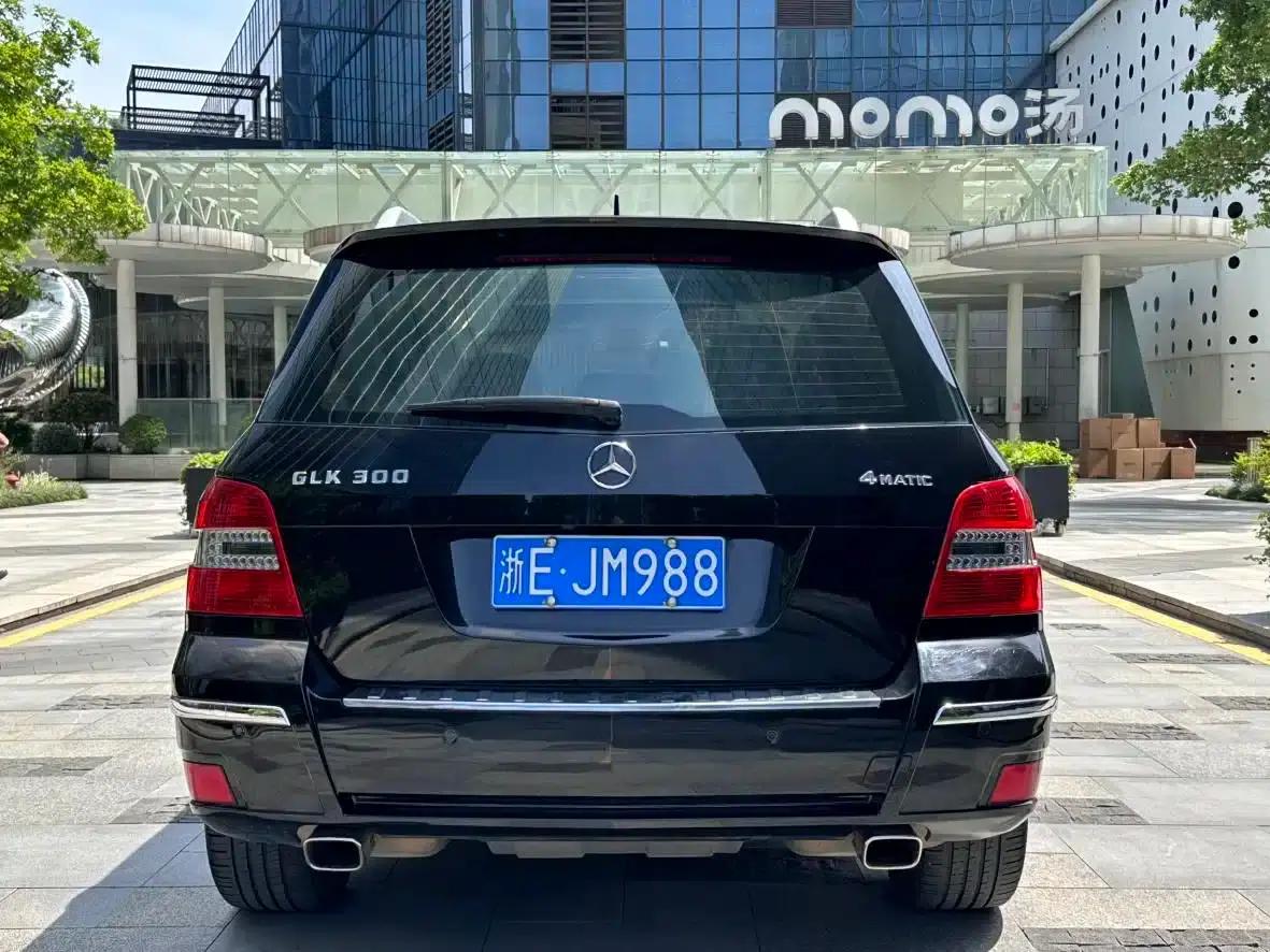 Imported 2011 Mercedes-Benz GLK-Class GLK 300 4MATIC Luxury — миниатюра 5