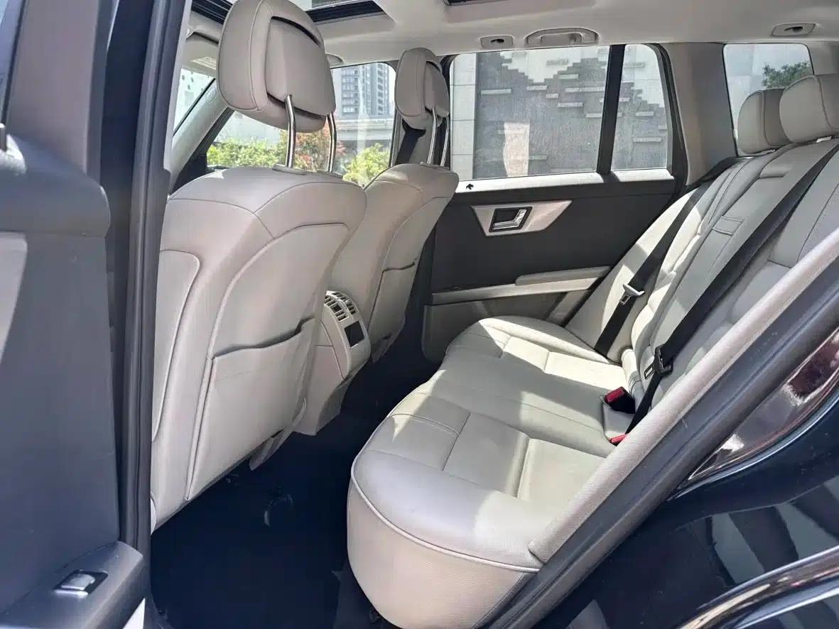 Imported 2011 Mercedes-Benz GLK-Class GLK 300 4MATIC Luxury — миниатюра 8